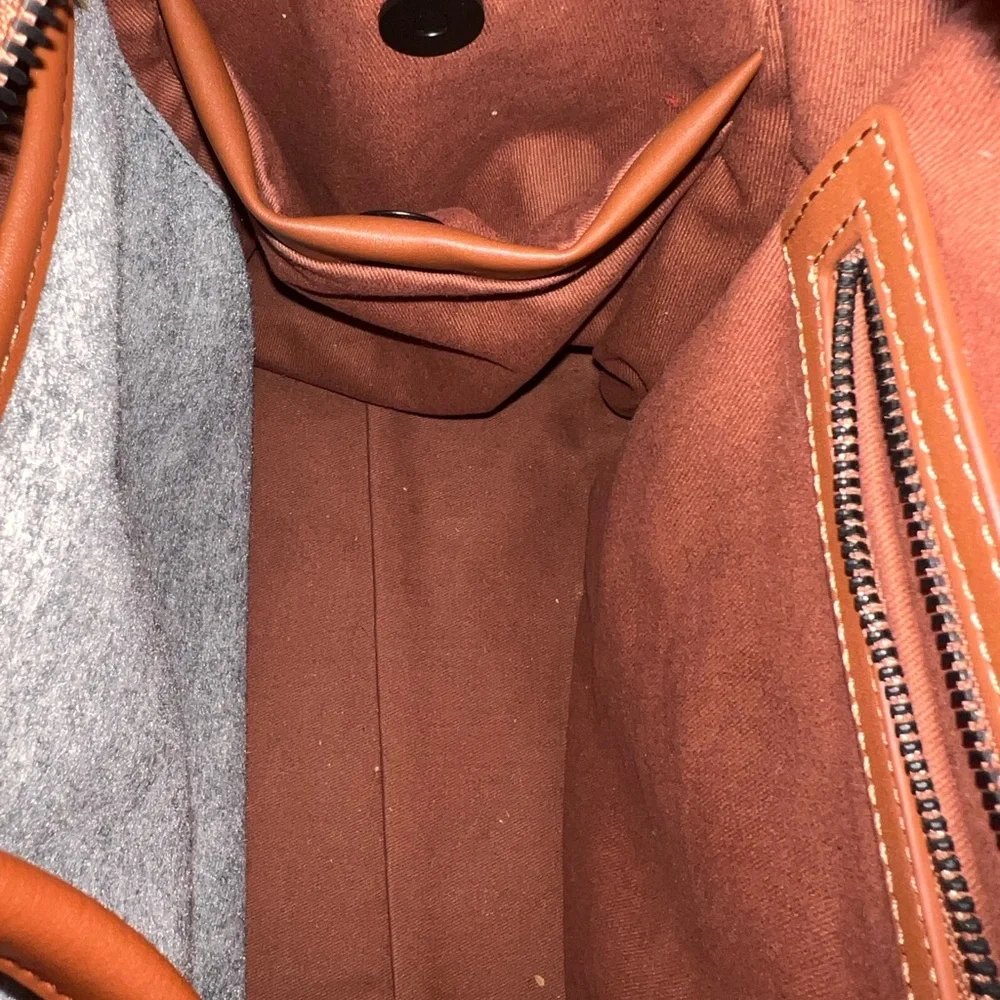 Monos Metro Duffle - Picture 11 of 13